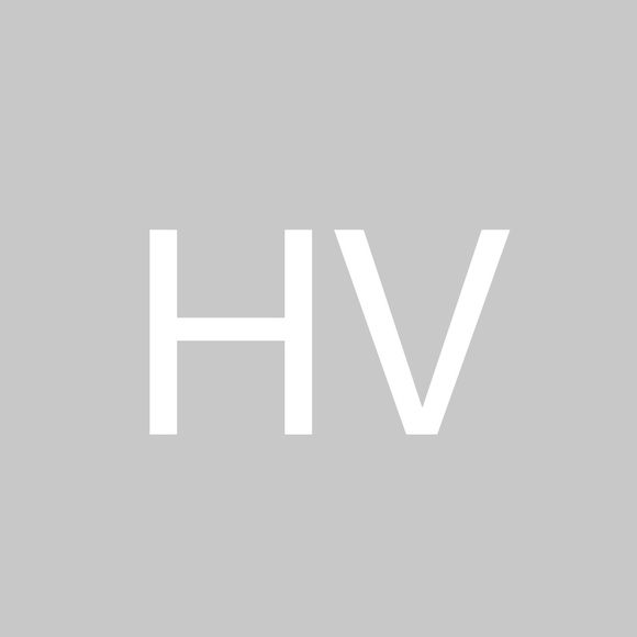 hollyvitale